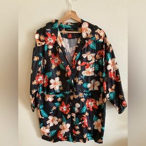 ZARA Women’s Lightweight Windbreaker / Rain Coat